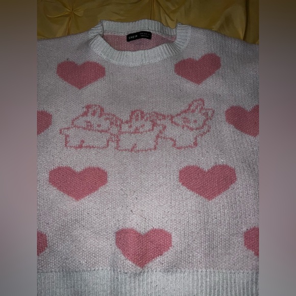 Pink Heart Pattern Sweater - Picture 3 of 6